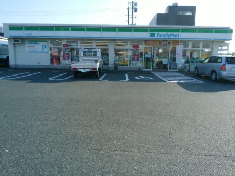 ファミリーマート八代港町